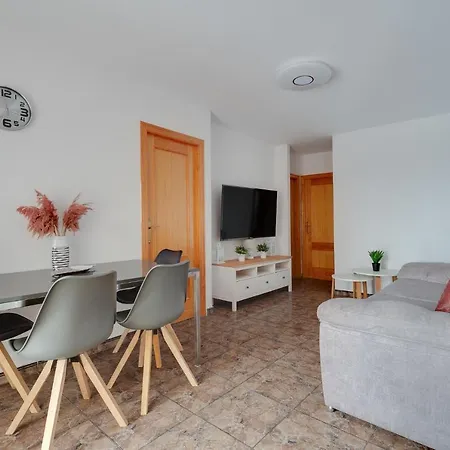 Raxi تورّيفيِخا